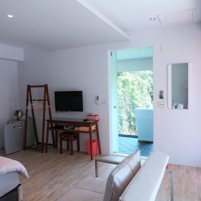 Spring Land Villa & 白舍青丘 بولي المظهر الخارجي الصورة