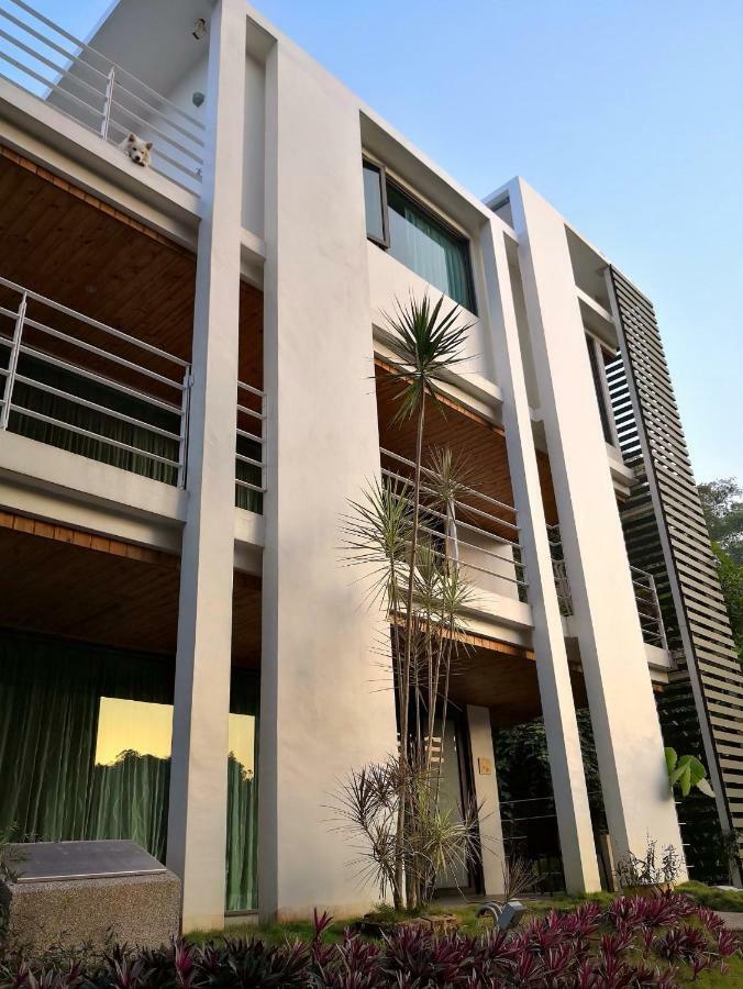 Spring Land Villa & 白舍青丘 بولي المظهر الخارجي الصورة
